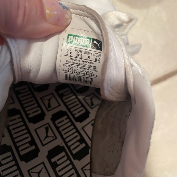 Puma platform sneaker, with gold stripe. - Picture 5 of 6